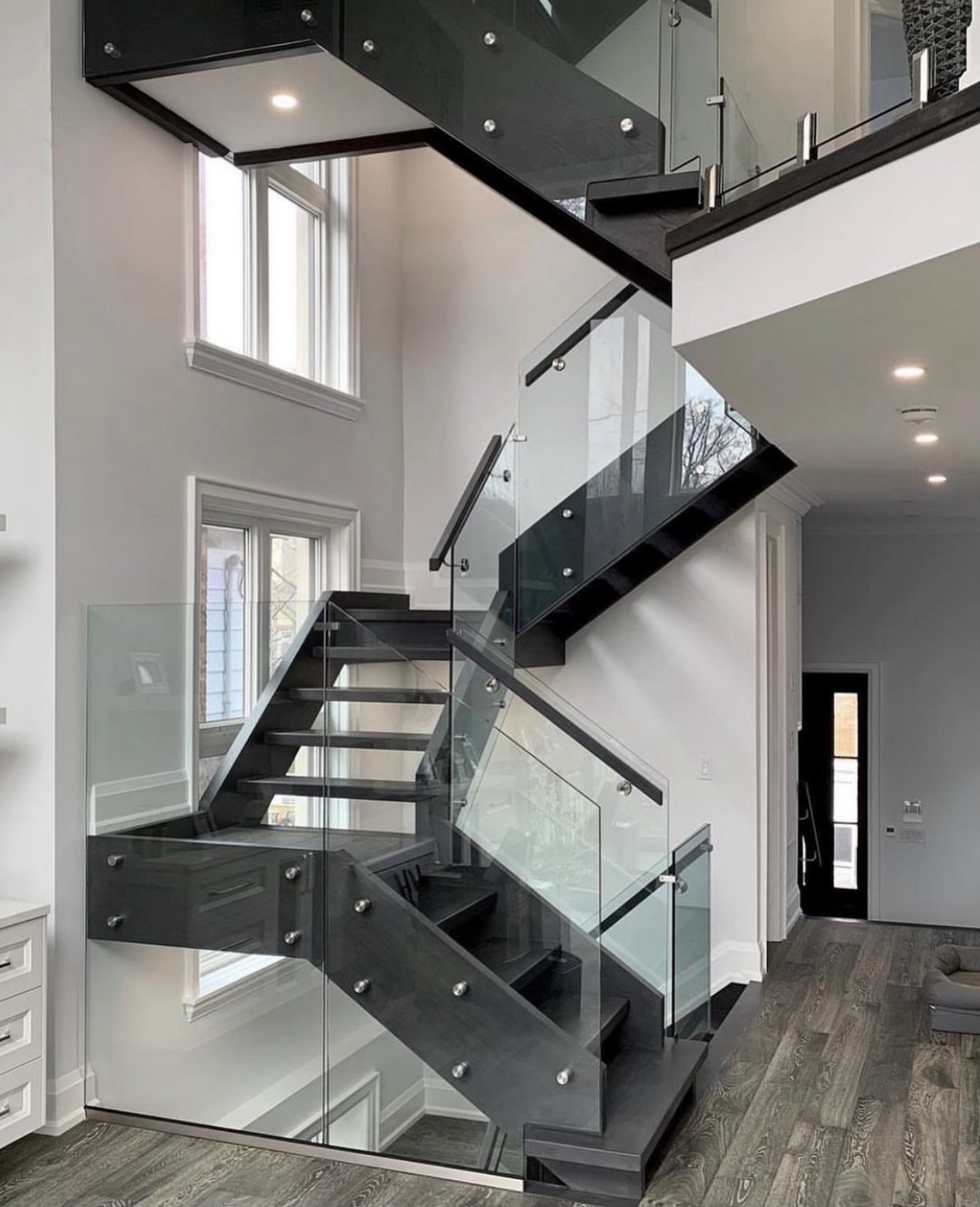 Cantilevered Stairs