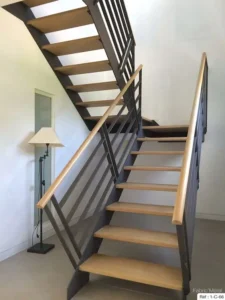 Twin Stringer Stairs with Cable Railings